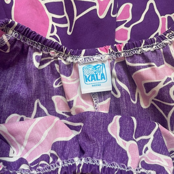 Girl’s Hawaiian Dress - Picture 2 of 4